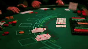 f61mark Live Casino Baccarat Table ကစားနေသောမြင်ကွင်း မြန်မာနိုင်ငံ